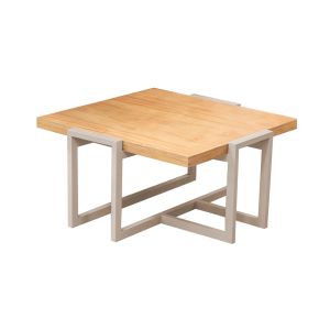 mesa de centro com pés metálicos