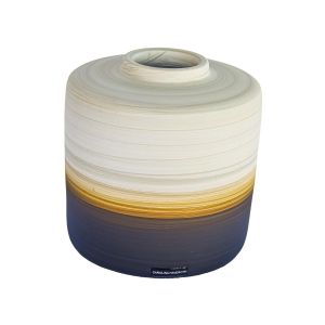 vaso de cerâmica laranja artesanal pintado a mão