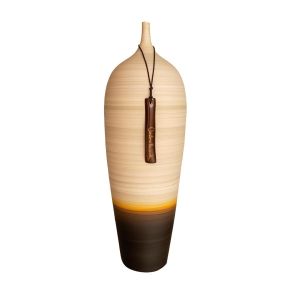 vaso de cerâmica laranja  artesanal pintado a mão